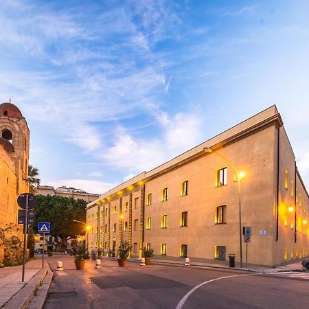 Camplus Palermo Normanni - Casa Per Ferie Bagian luar foto