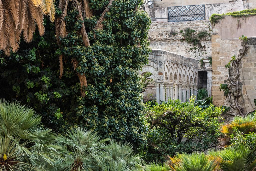 Camplus Palermo Normanni - Casa Per Ferie Bagian luar foto