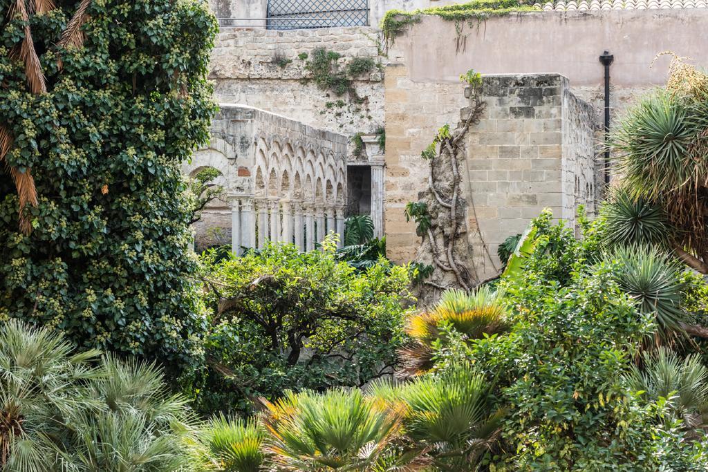 Camplus Palermo Normanni - Casa Per Ferie Bagian luar foto