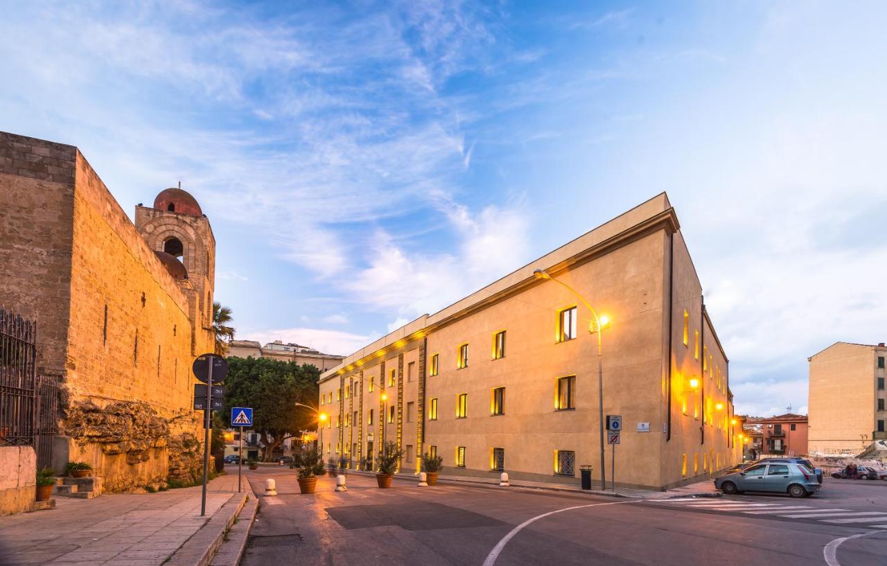 Camplus Palermo Normanni - Casa Per Ferie Bagian luar foto